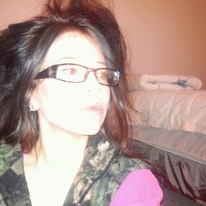 Meet your Posher, Tami